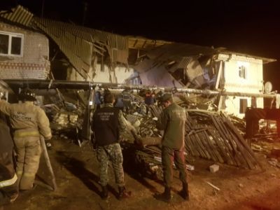 Двухэтажный жилой дом в селе Филинское Нижегородской области, где произошел взрыв. Фото: пресс-служба СУ СК РФ по Нижегородской области Двухэтажный жилой дом в селе Филинское Нижегородской области, где произошел взрыв. Фото: пресс-служба СУ СК РФ по Нижегородской области