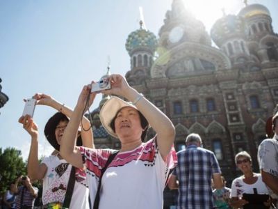 Китайские туристы в Петербурге. Фото: Новости Приморского района Санкт-Петербурга Китайские туристы в Петербурге. Фото: Новости Приморского района Санкт-Петербурга