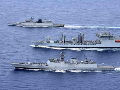 Четырехсторонние учения "Малабар" в Индийском океане. Фото: economictimes.indiatimes.com Четырехсторонние учения "Малабар" в Индийском океане. Фото: economictimes.indiatimes.com