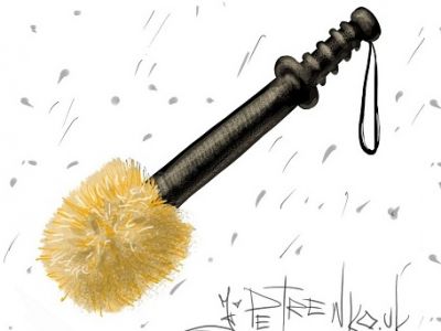 Символы власти - дубинка и ершик. Карикатура А.Петренко: petrenko.uk Символы власти - дубинка и ершик. Карикатура А.Петренко: petrenko.uk
