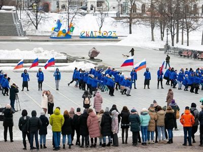 Праздник в честь присоединения Крыма. Фото: Сергей Попов, Каспаров.Ru Праздник в честь присоединения Крыма. Фото: Сергей Попов, Каспаров.Ru
