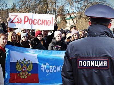 Митинг в честь аннексии Крыма. Фото: Александр Воронин, Каспаров.Ru Митинг в честь аннексии Крыма. Фото: Александр Воронин, Каспаров.Ru