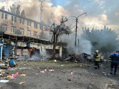 Последствия удара по рынку в Константиновке, 6.09.23. Фото: Донецкая областная прокуратура Последствия удара по рынку в Константиновке, 6.09.23. Фото: Донецкая областная прокуратура