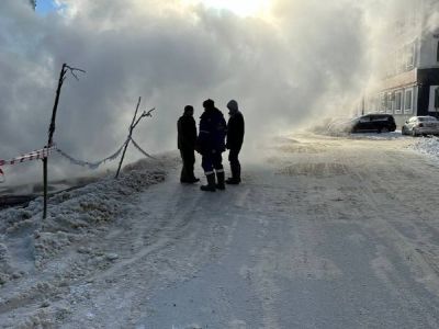 Коммунальная авария в Липецке, 13 января 2024 год. Фото: uvarkina_evgenia / Telegram Коммунальная авария в Липецке, 13 января 2024 год. Фото: uvarkina_evgenia / Telegram