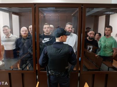 Фигуранты дела о "склонении к массовым беспорядкам" в Telegram-канале "Что делать!". Фото: SOTA Фигуранты дела о "склонении к массовым беспорядкам" в Telegram-канале "Что делать!". Фото: SOTA